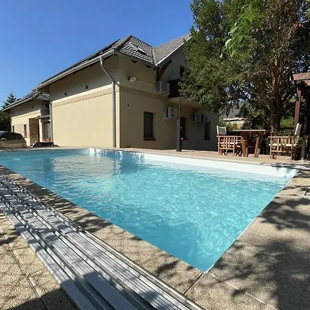 Haus - Podmaniczky Szallas, Bor, Balaton * Balatonfoldvar