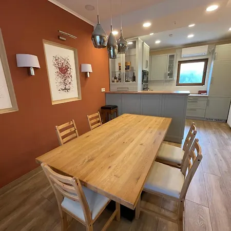 Haus - Podmaniczky Szallas, Bor, Balaton Homestay *