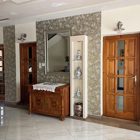 Haus - Podmaniczky Szallas, Bor, Balaton Homestay Balatonfoldvar