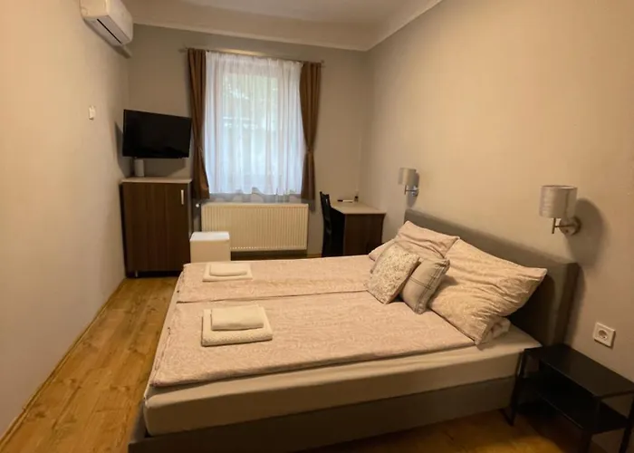 Haus - Podmaniczky Szallas, Bor, Balaton בית אירוח Balatonföldvár